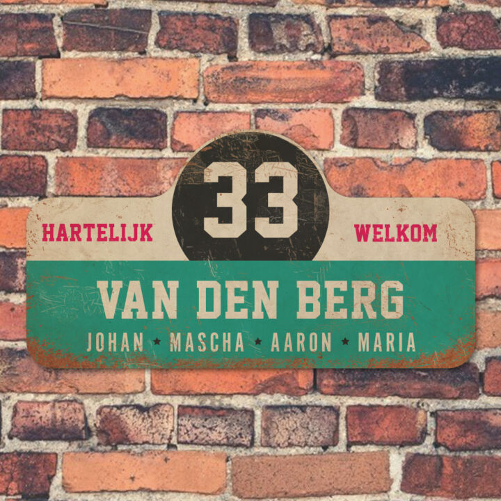 Van-den-Berg-naambord-koenmeloen-mint-wit-zwart-roze-muur rallybord