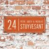Naambord-Stuyvesant-vintage-koenmeloen-voordeur-oranje-wit