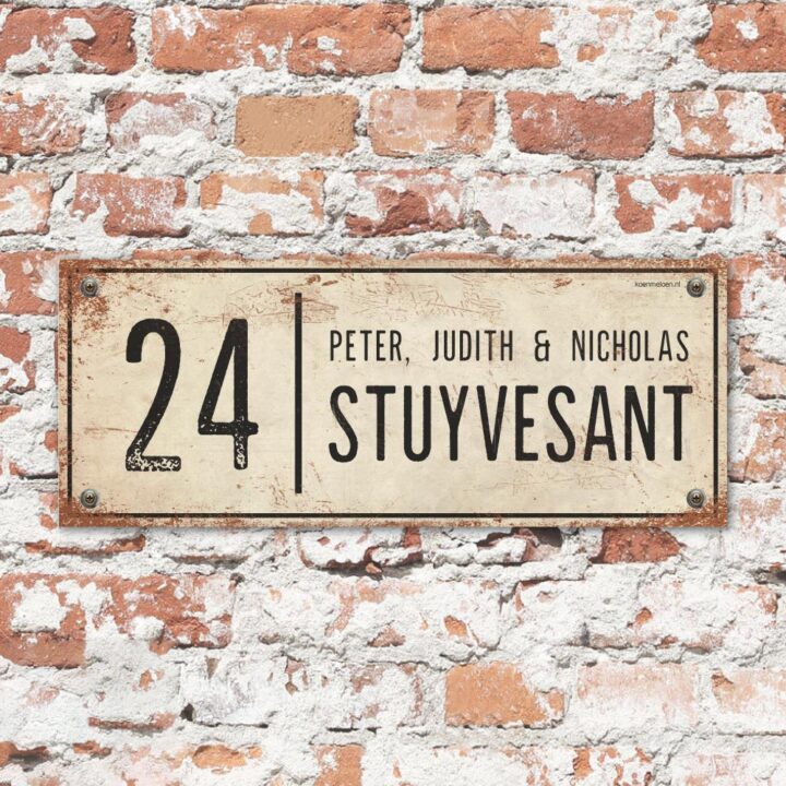 Naambord-Stuyvesant-vintage-koenmeloen-voordeur-wit-zwart