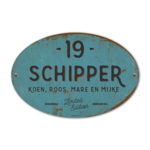 Naambord-Schipper-vintage-koenmeloen-voordeur-blauw-zwart-muur