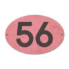 Koenmeloen-Huisnummer-bord-ovaal-roze-zwart